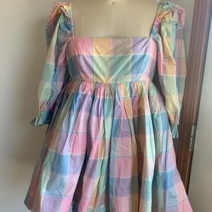 Selkie Cottage Puff Dress in Pub Garden